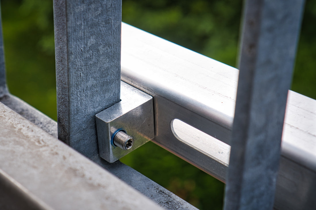 PiE ULTRA-HOOK BALKONHALTERUNG FÜR SOLARMODULE